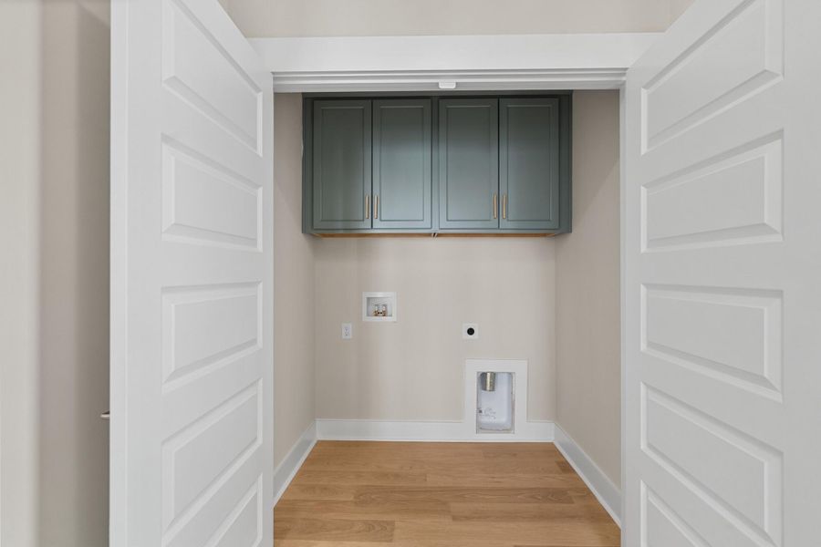 Spacious, unfurnished interior of a new home in , Beaufort (Image 45). Spacious, unfurnished interior of a new home in , Beaufort (Image 45).