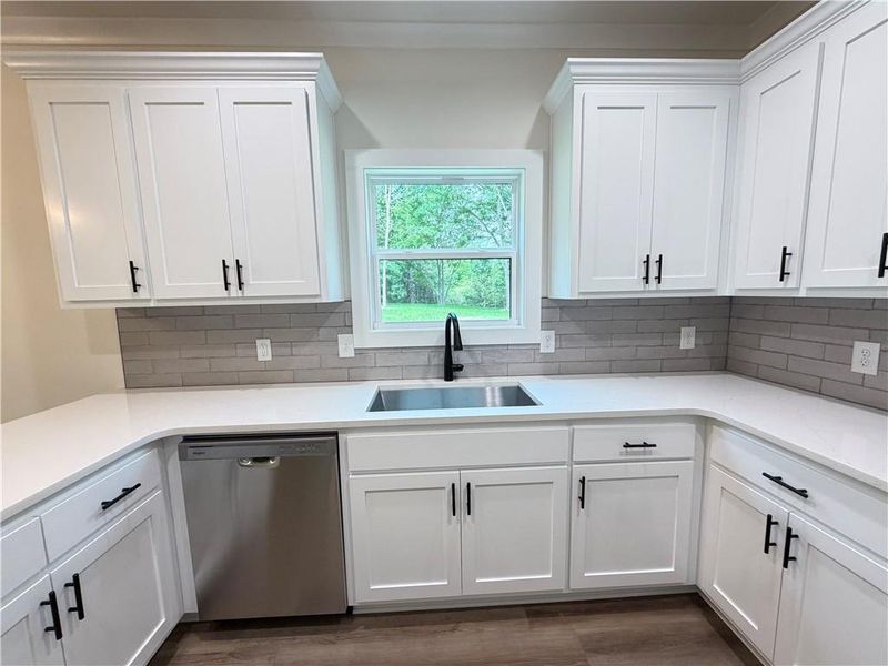 Furnished interior view inside a new home in , Jefferson (Image 9).