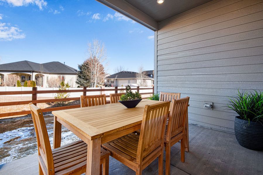 Representative exterior details of a home built from the 3405 by Tri Pointe Homes in Westside Crossing, Berthoud (Image 3).