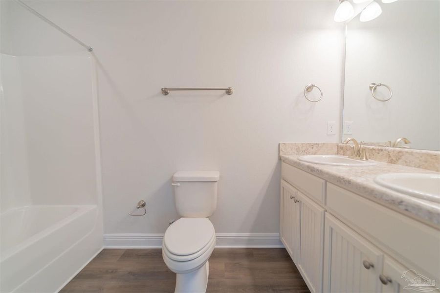 Representative furnished interior of a home built from the 1766 by Adams Homes in East Bay, Panama City (Image 8). Representative furnished interior of a home built from the 1766 by Adams Homes in East Bay, Panama City (Image 8).