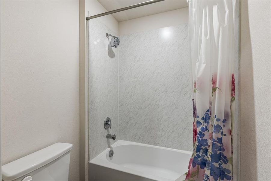 Furnished interior view inside a new home in , Providence Village (Image 27).