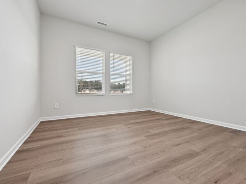 Spacious, unfurnished interior of a new home in Avalon Place - Signature Series, Durham (Image 12).