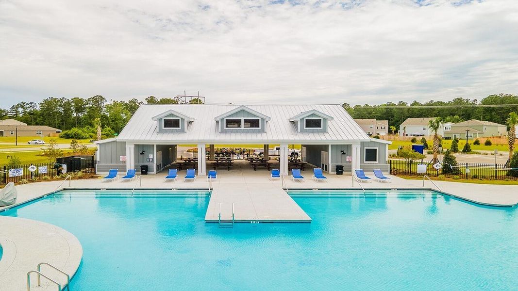 Community amenities in , Moncks Corner (Image 50).