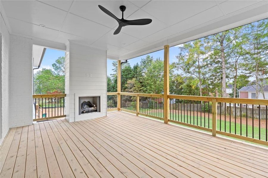 Image 50 of a home in .