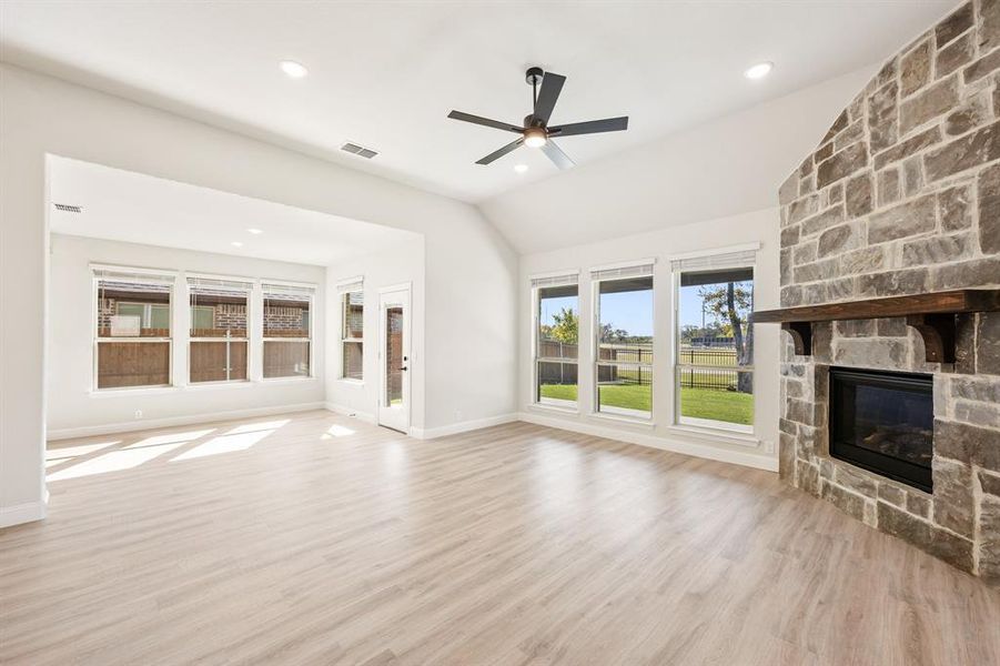 Spacious, unfurnished interior of a new home in Ridge Ranch Classic 60, Mesquite (Image 23).
