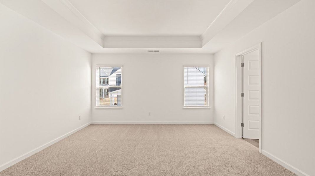 Spacious, unfurnished interior of a new home in Evergreen Crossing, Locust Grove (Image 24).