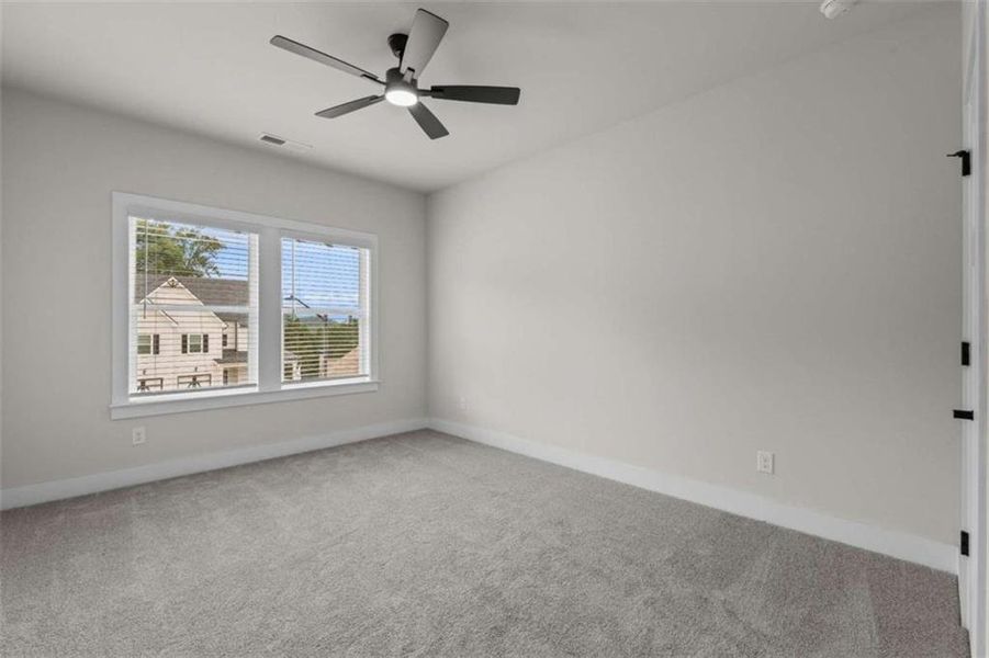 Spacious, unfurnished interior of a new home in Silvercrest Lakes, Acworth (Image 50).