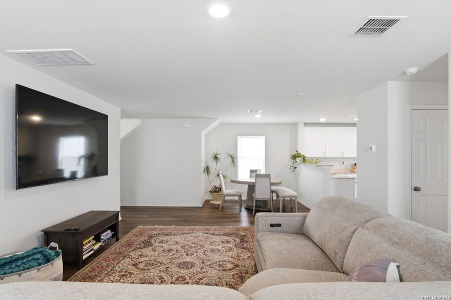 Furnished interior view inside a new home in Davis Ranch, San Antonio (Image 14).