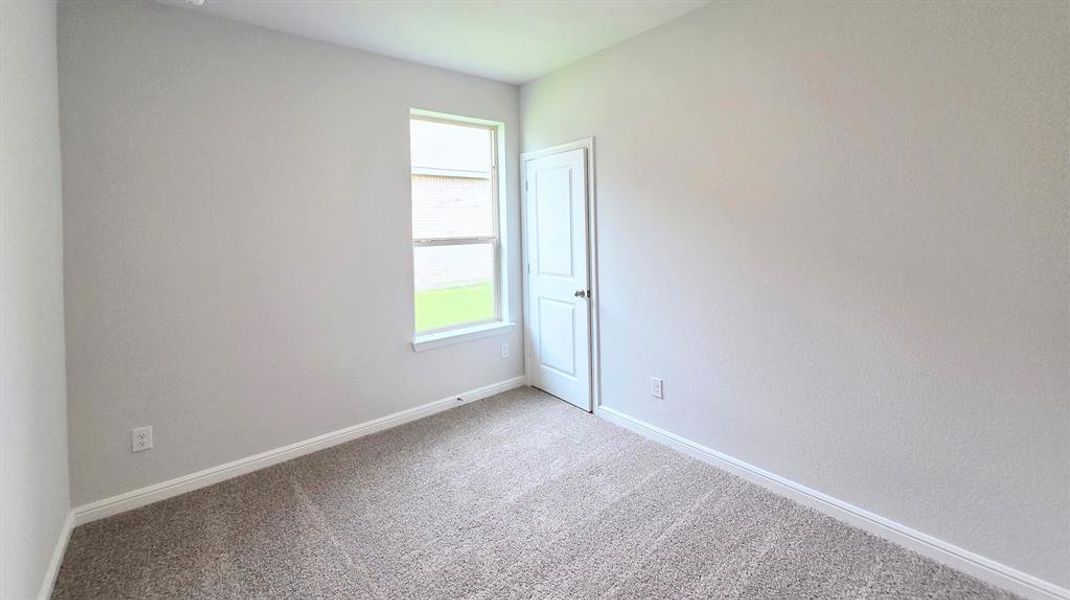Spacious, unfurnished interior of a new home in Vista Point, Grandview (Image 7). Spacious, unfurnished interior of a new home in Vista Point, Grandview (Image 7).