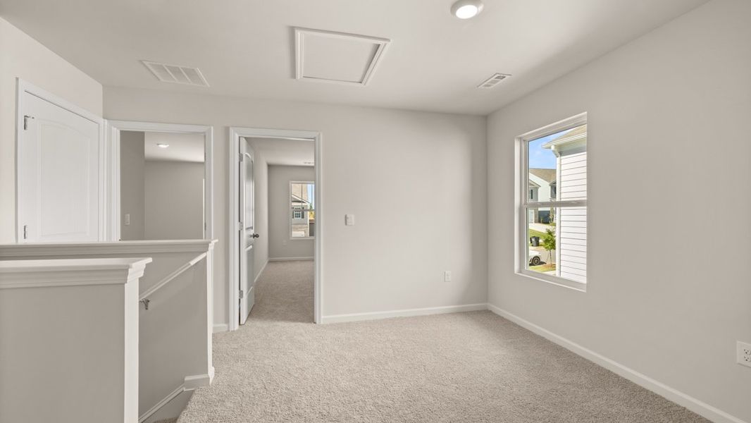 Spacious, unfurnished interior of a new home in Rolling Meadows, Jasper (Image 22). Spacious, unfurnished interior of a new home in Rolling Meadows, Jasper (Image 22).