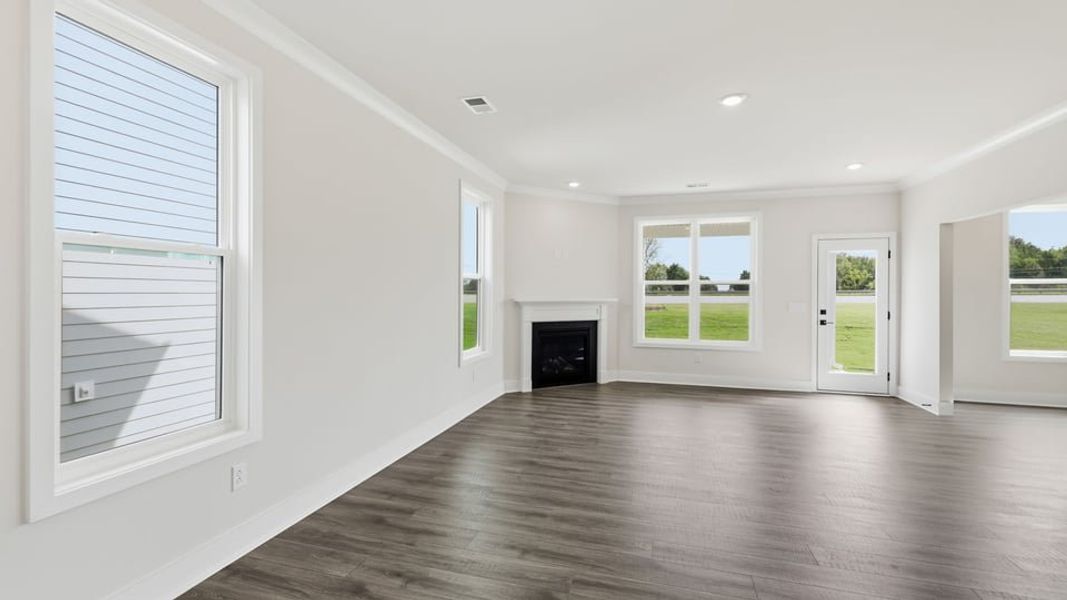 Spacious, unfurnished interior of a new home in Sycamore Cove, Woodruff (Image 16). Spacious, unfurnished interior of a new home in Sycamore Cove, Woodruff (Image 16).