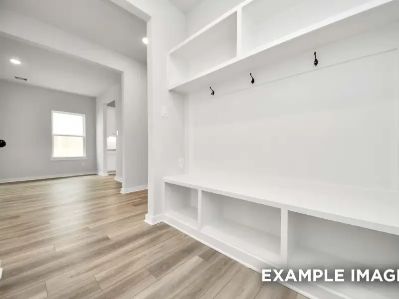 Spacious, unfurnished interior of a new home in Sundance Cove, Crosby (Image 19).