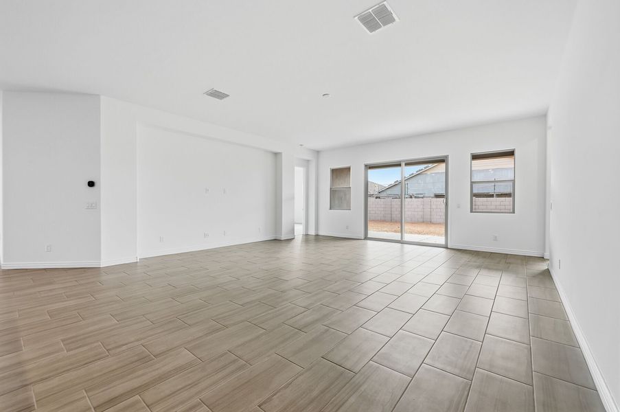 Spacious, unfurnished interior of a new home in Miravida, Surprise (Image 12). Spacious, unfurnished interior of a new home in Miravida, Surprise (Image 12).