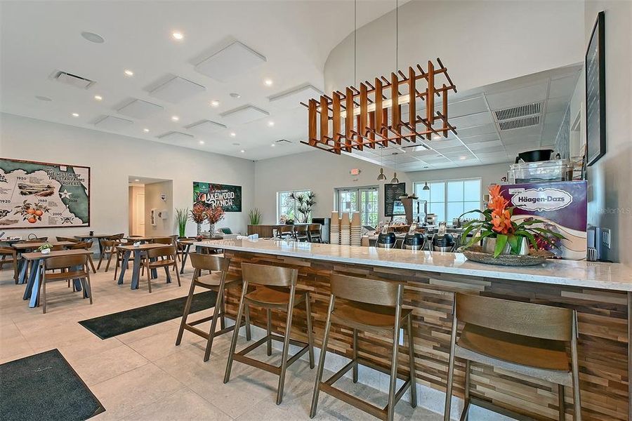 Community amenities in Star Farms at Lakewood Ranch, Bradenton (Image 48).