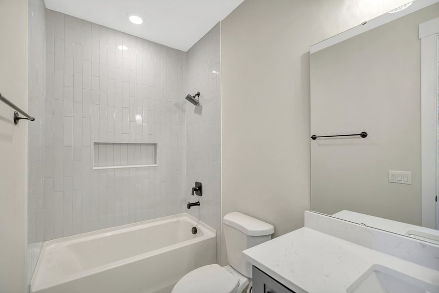 Furnished interior view inside a new home in , Charleston (Image 15).