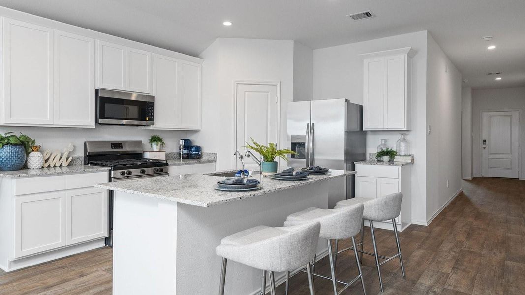 *All images, rooms measurements are approximate. All information, including pricing, is subject to change.