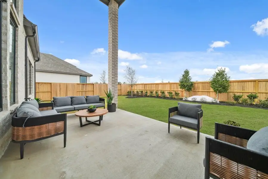 Exterior details and patio area of a home in Meridiana 40', 65', Manvel (Image 3). Exterior details and patio area of a home in Meridiana 40', 65', Manvel (Image 3).