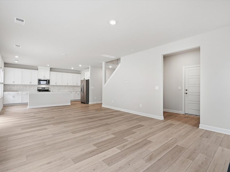 Spacious, unfurnished interior of a new home in Southwell Commons, Anderson (Image 9).