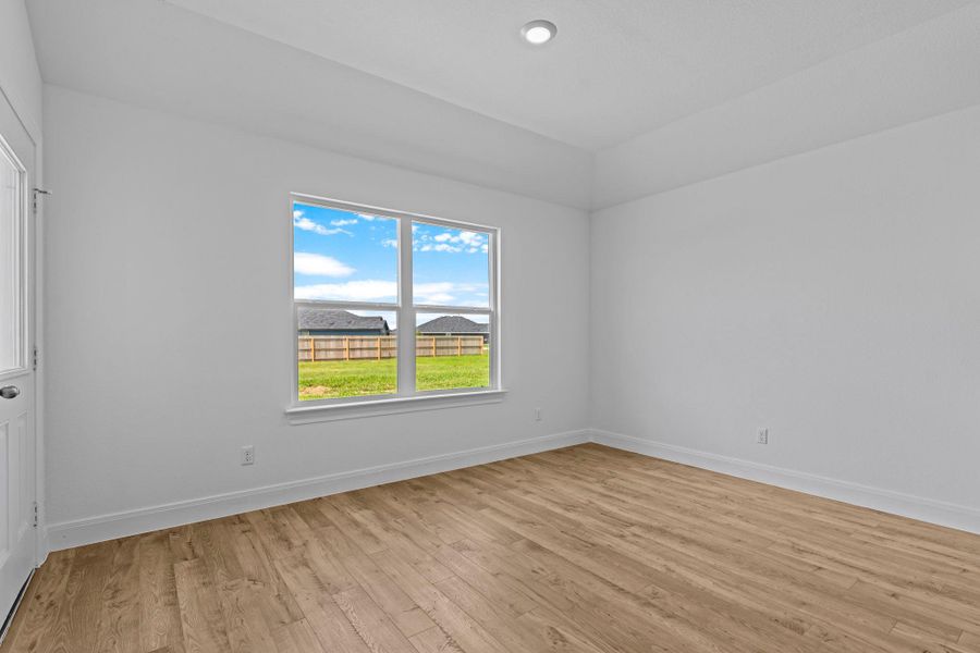 Spacious, unfurnished interior of a new home in Railhead, Cedar Creek (Image 22). Spacious, unfurnished interior of a new home in Railhead, Cedar Creek (Image 22).