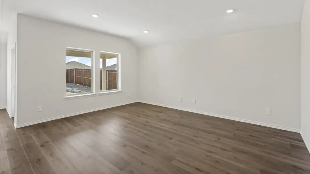 Representative unfurnished interior of a home built from the Huntsville by D.R. Horton in Asher Oaks, Bonham (Image 7).