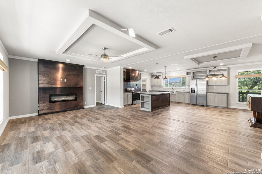 Image 69 of a home in .