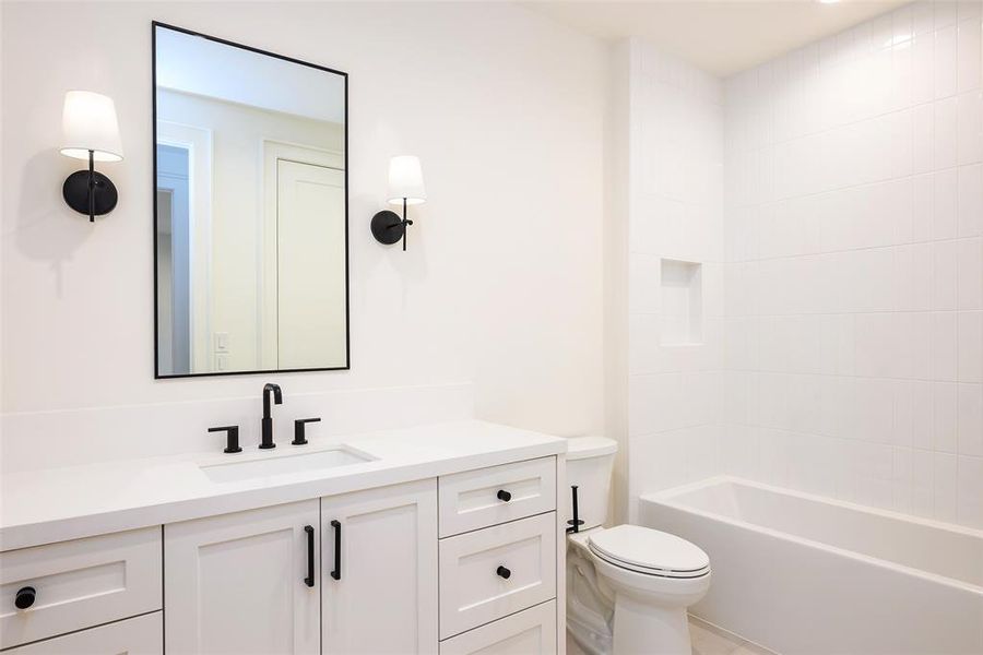 Furnished interior view inside a new home in , Dallas (Image 31). Furnished interior view inside a new home in , Dallas (Image 31).