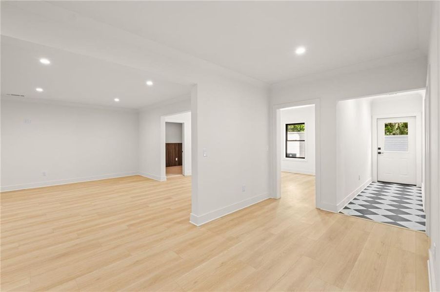 Spacious, unfurnished interior of a new home in , Marietta (Image 64).