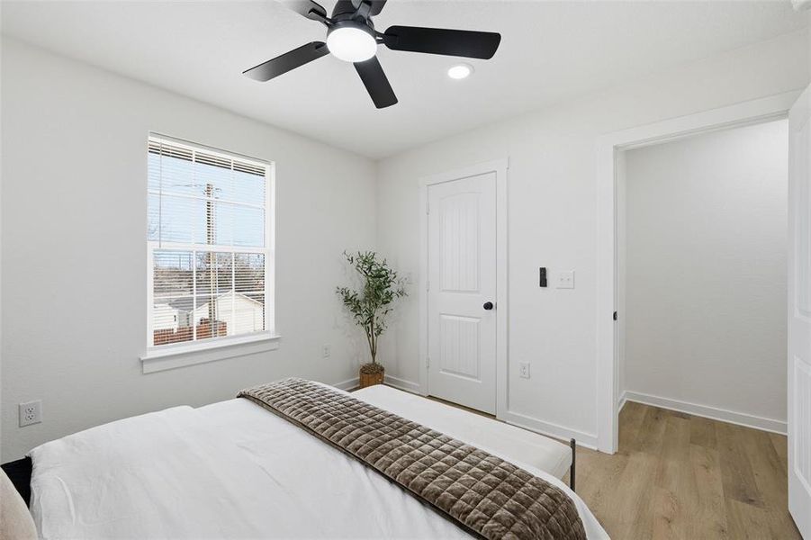 Furnished interior view inside a new home in , Waco (Image 12).