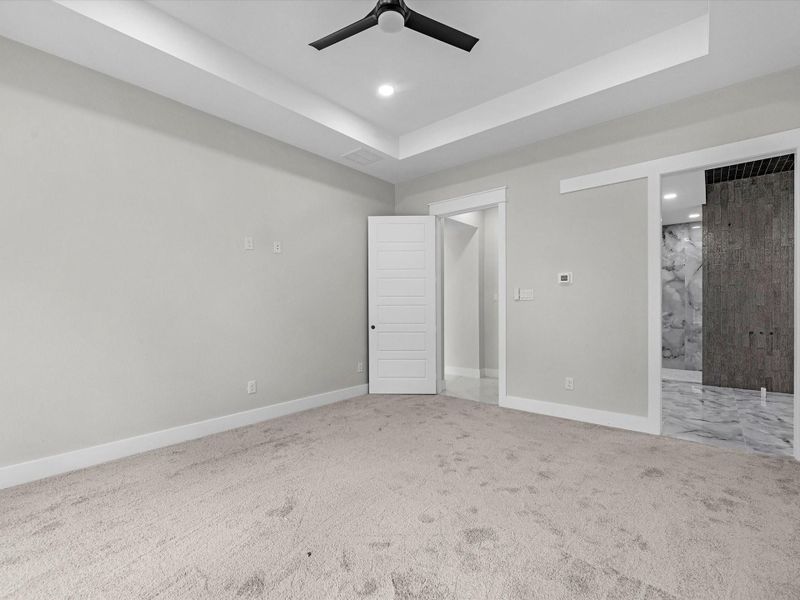 Spacious, unfurnished interior of a new home in , Dayton (Image 13).