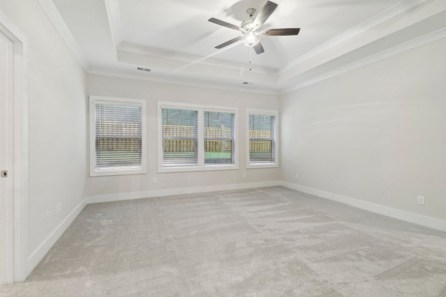 Representative unfurnished interior of a home built from the Ariel II by Great Southern Homes in Collins Cove, Chapin (Image 50).