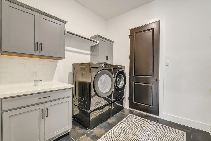Furnished interior view inside a new home in Bridgeland 45', 50', 70', Cypress (Image 17). Furnished interior view inside a new home in Bridgeland 45', 50', 70', Cypress (Image 17).