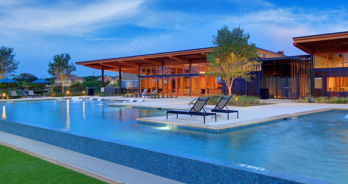 Image 15 of a home in Wolf Ranch South Fork.