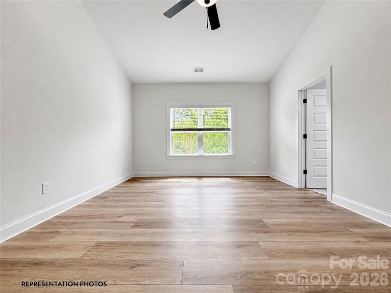 Spacious, unfurnished interior of a new home in , Charlotte (Image 18).