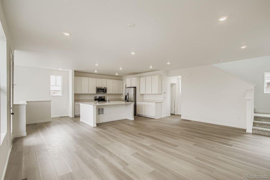 Image 13 of a home in Parterre: The Skyline Collection.