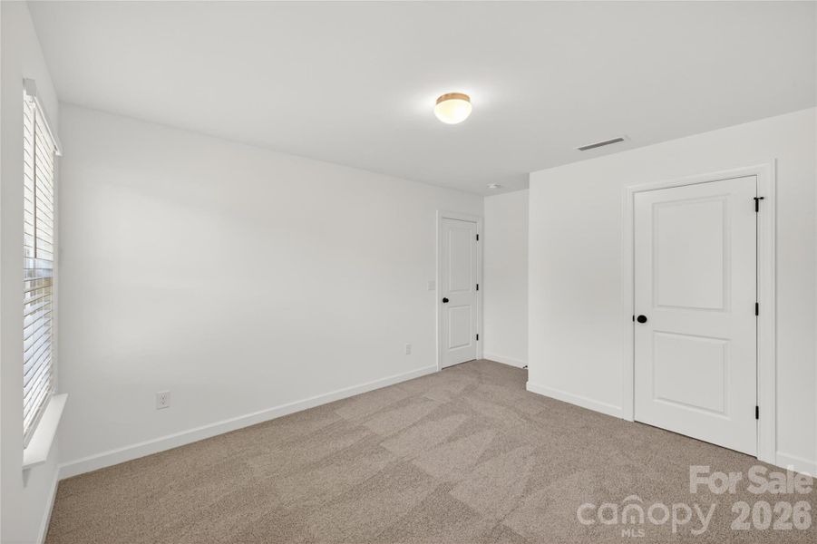 Spacious, unfurnished interior of a new home in , Troutman (Image 31).