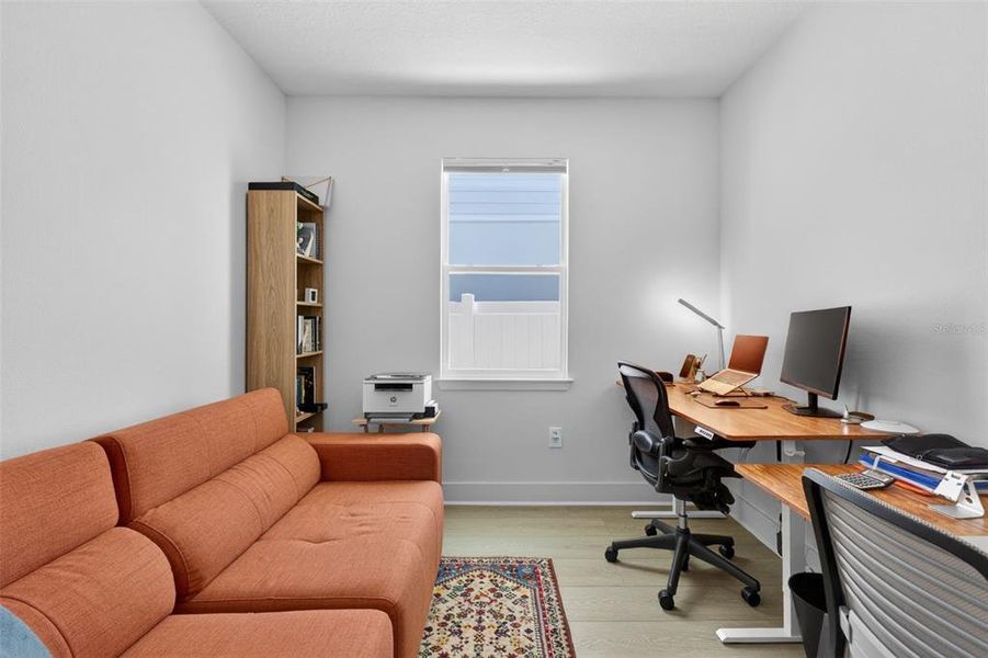 Furnished interior view inside a new home in , Winter Garden (Image 45).