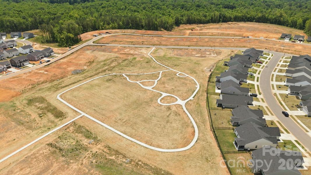 Site preparation for new homesites in Basildon, Lancaster (Image 31).