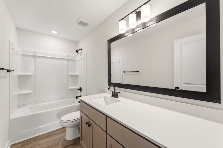 Furnished interior view inside a new home in Bens Crossing, Woodruff (Image 32).