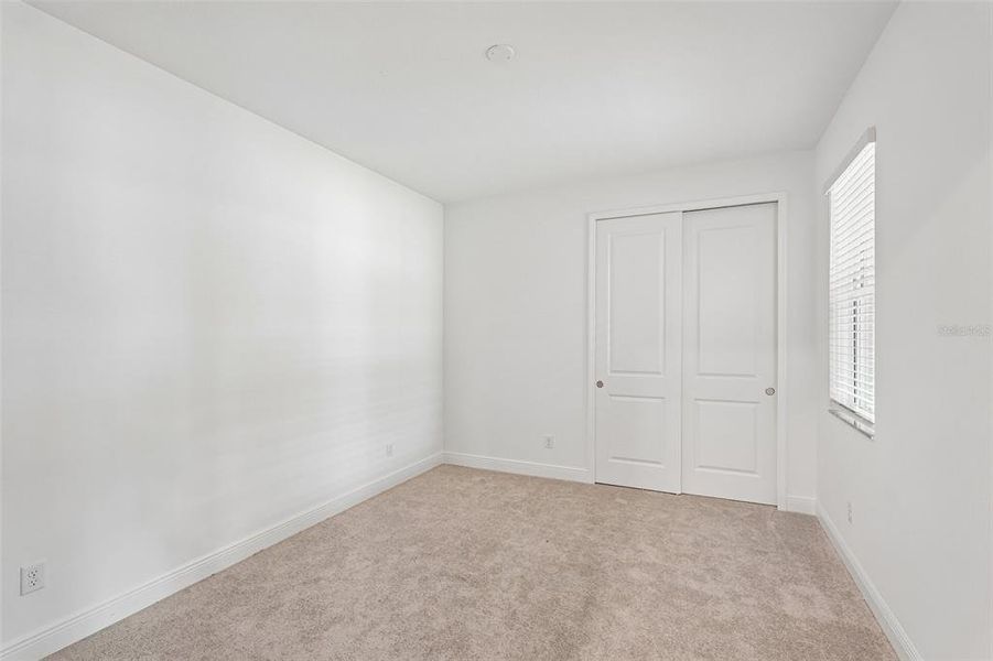 Spacious, unfurnished interior of a new home in Sweetwater at Lakewood Ranch, Lakewood Ranch (Image 9).