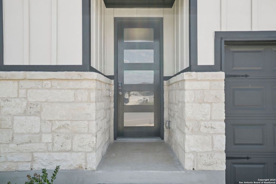 Image 36 of a home in Catalina.