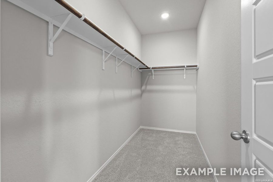 Spacious, unfurnished interior of a new home in Applewhite Meadows, San Antonio (Image 14).