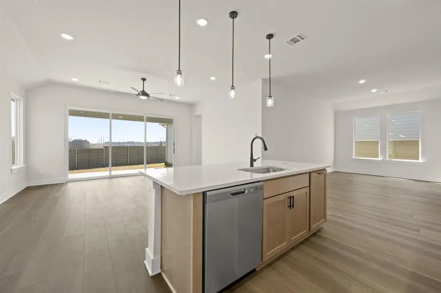 11757 Edgewood- Kitchen-4