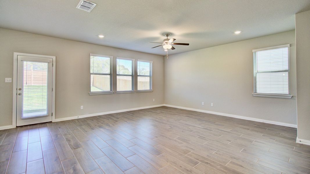 Representative furnished interior of a home built from the Polaris by Brightland Homes in Mostyn Springs, Magnolia (Image 6).