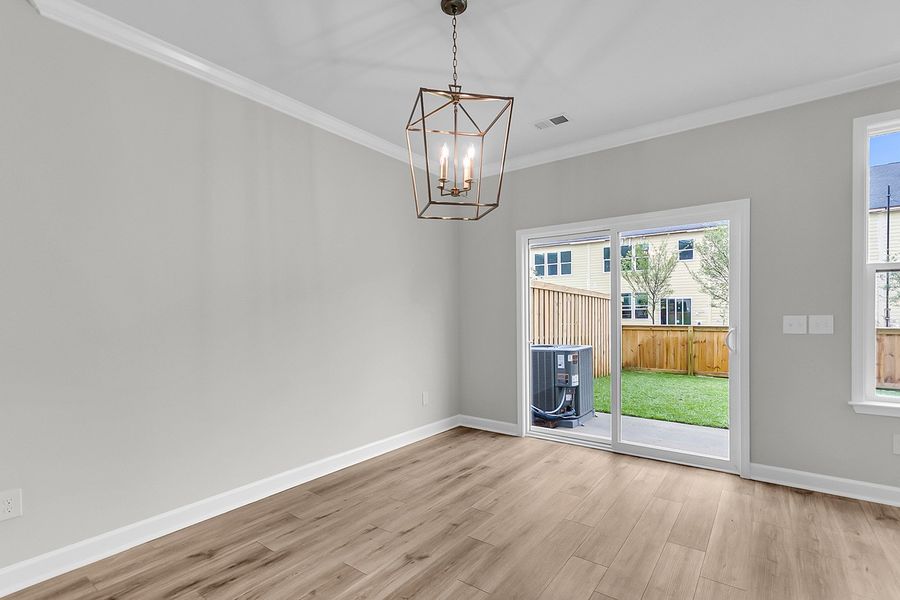 Spacious, unfurnished interior of a new home in Pineland Preserve, Summerville (Image 21).