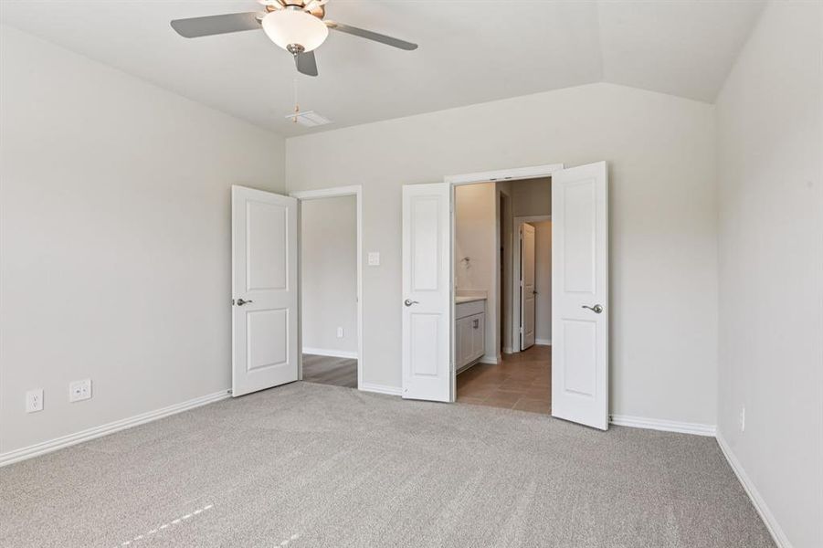 Photo is not of the actual home, but is an inspirational photo of builder’s model home and may depict options, furnishings, and/or decorator features that are not included.