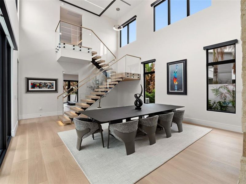 Furnished interior view inside a new home in , Orlando (Image 8).