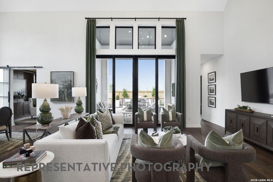 Furnished interior view inside a new home in Esperanza, Boerne (Image 45). Furnished interior view inside a new home in Esperanza, Boerne (Image 45).