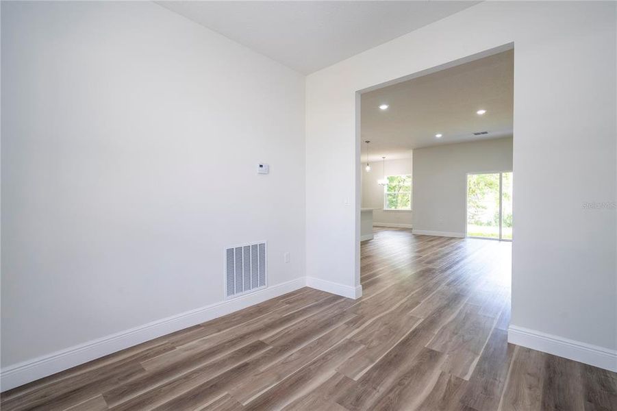 Spacious, unfurnished interior of a new home in , Ocala (Image 68).