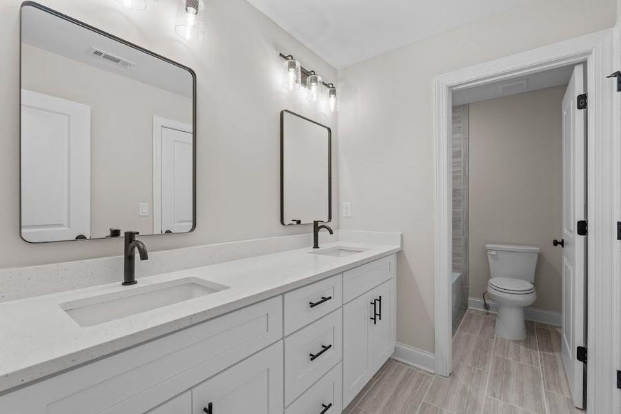 Furnished interior view inside a new home in , Carrollton (Image 13).