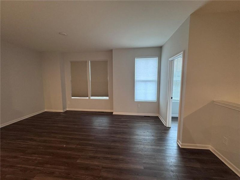 Spacious, unfurnished interior of a new home in , Atlanta (Image 42).